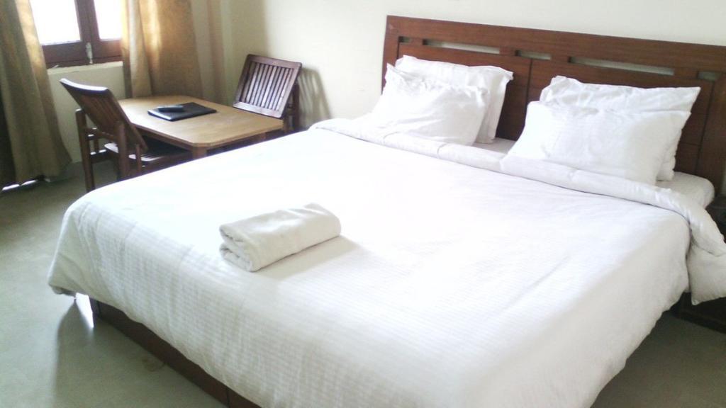 Cozy Swiss Meadows Hotell Khajjiar Rom bilde