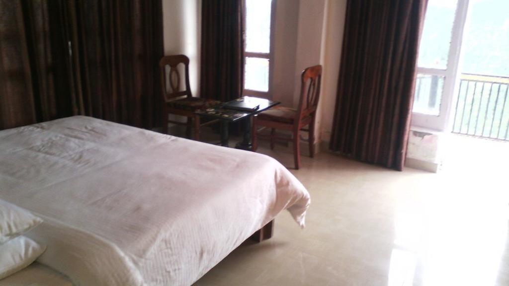 Cozy Swiss Meadows Hotell Khajjiar Rom bilde