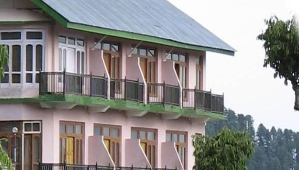 Cozy Swiss Meadows Hotell Khajjiar Eksteriør bilde